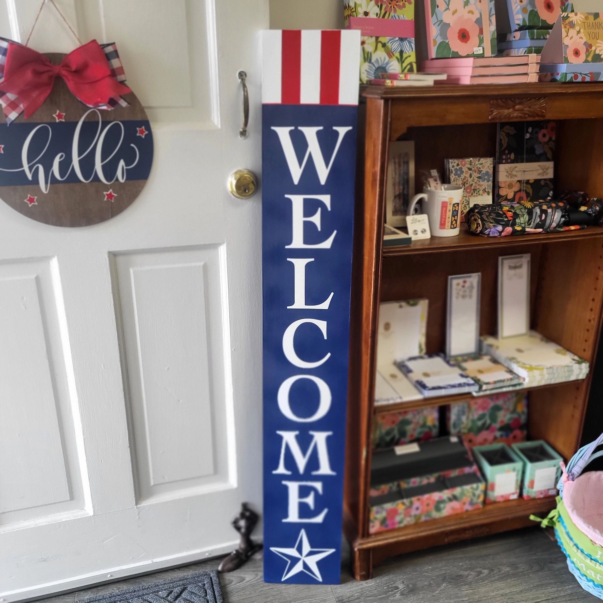 Welcome Vertical Porch Sign