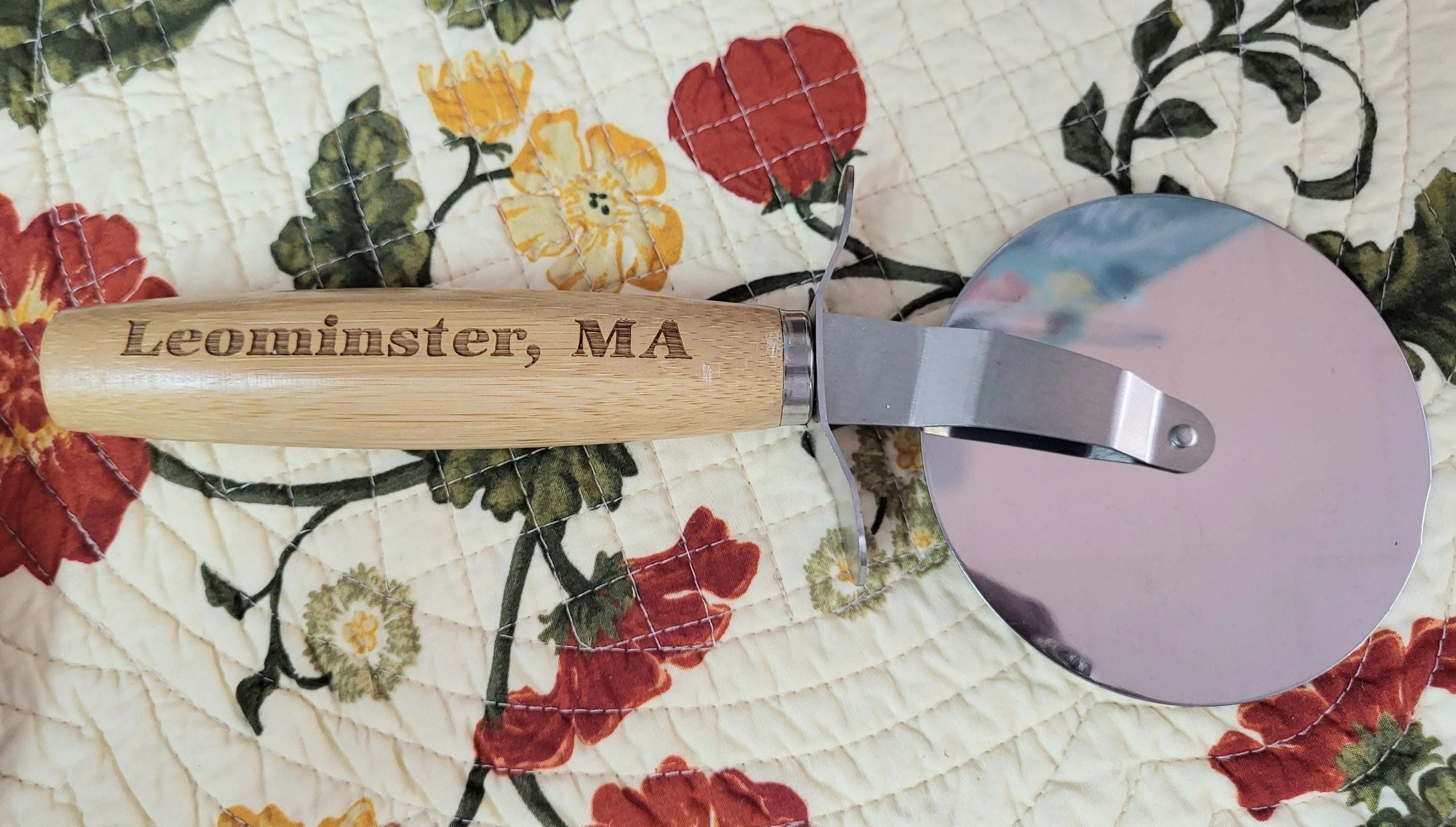 Leominster Engraved Bamboo Pizza Cutter