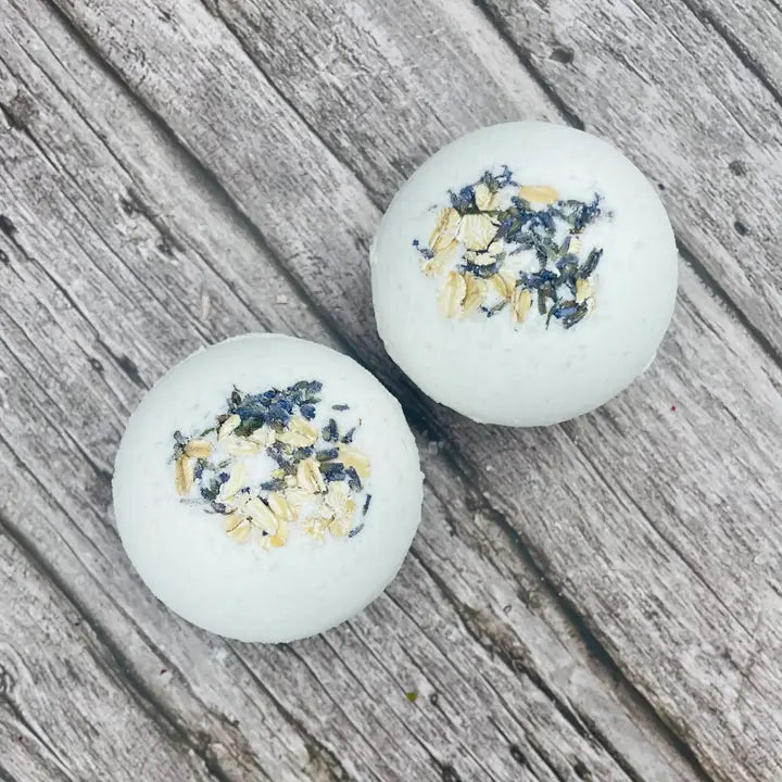 Skinbiome Lavender and Oatmeal Bath Bombs